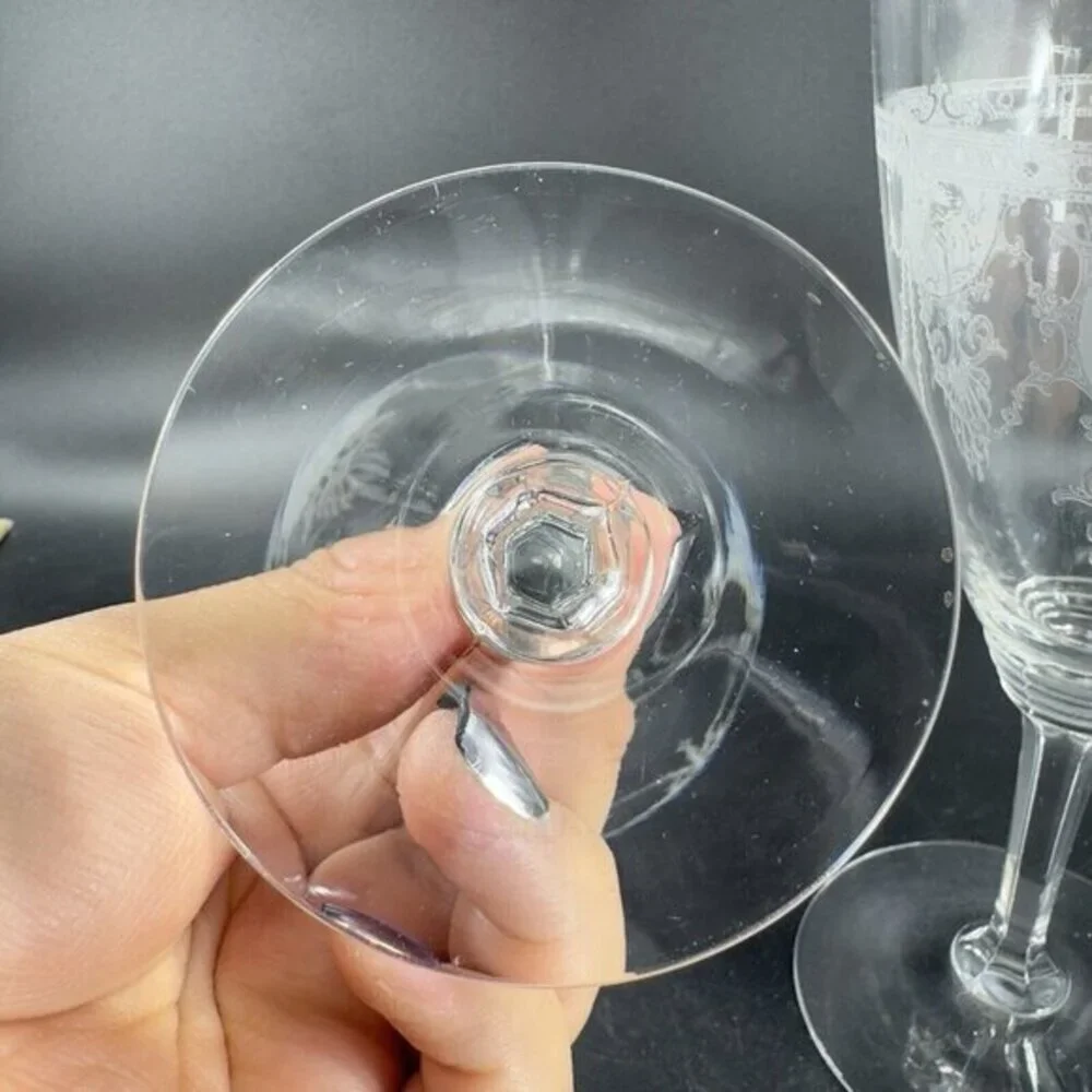 Heisey Pied Piper Etched Crystal Water Goblet Delicate Stemware Glasses Set‎ 2